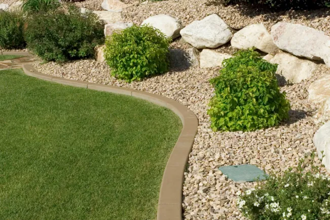 Stone for landscaping - Gen Lawn