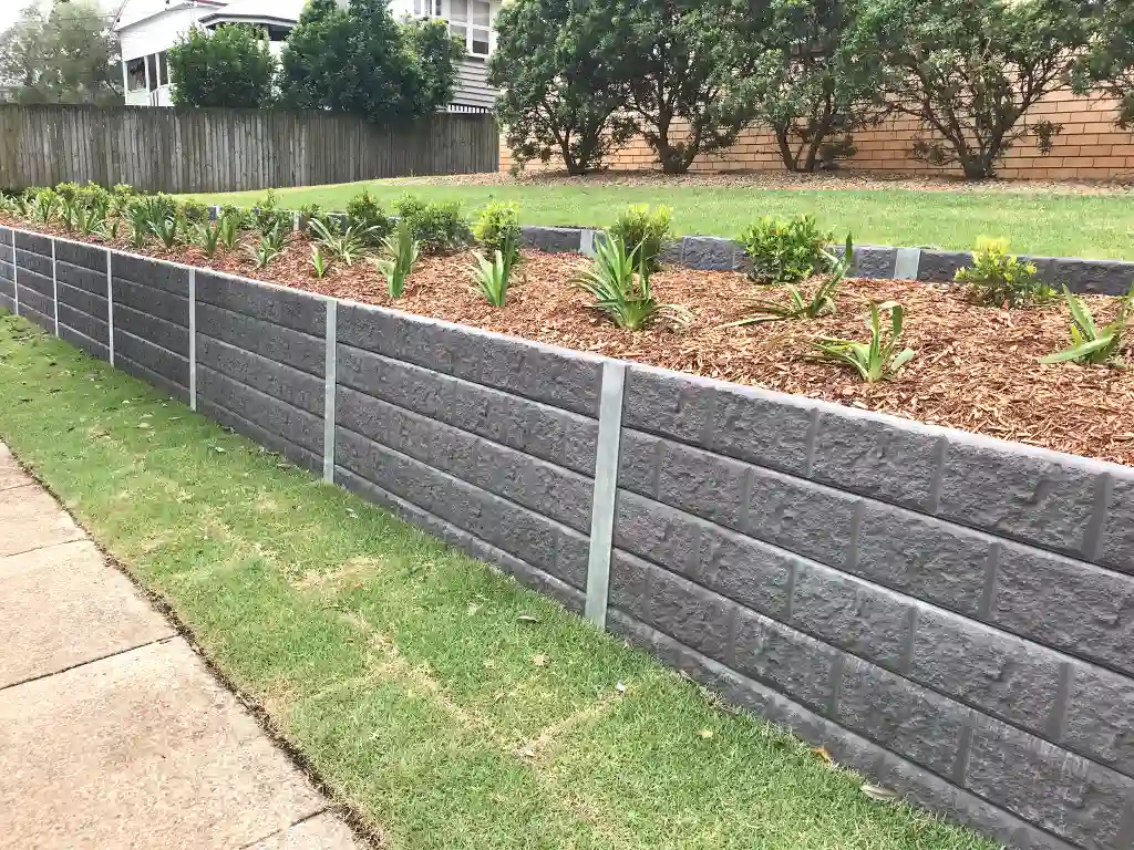 Concrete Retaining Wall